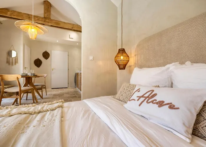 L'alcove - Spa&sauna Prive - Oliveraie D'eurocentre アパート *